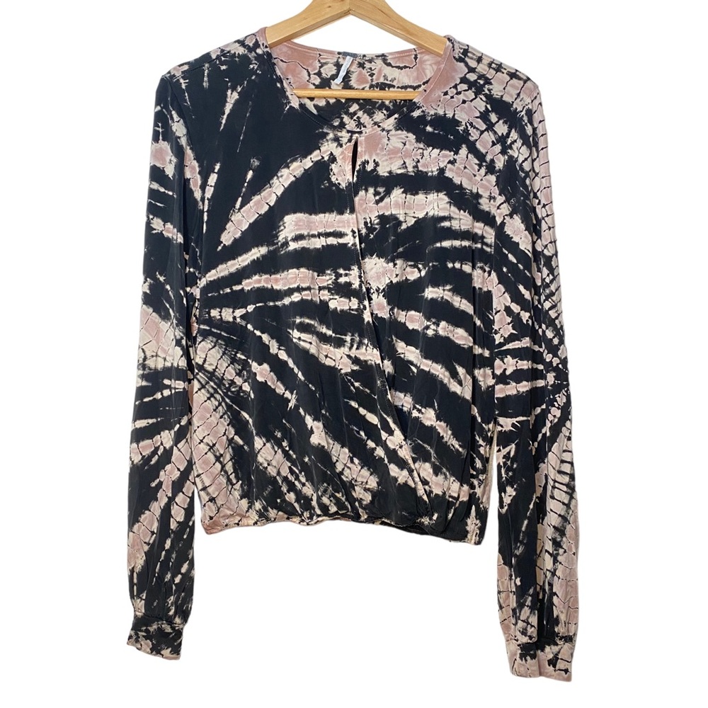YFB Young Fabulous & Broke Black Pink Tie Dye Long Sleeve Blouse Womens Small